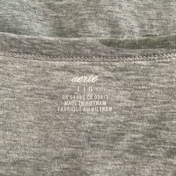 American Eagle Top - Picture 3 of 7